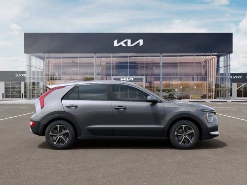 New 2026 Kia Niro LX FWD image 7