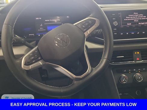 Used 2022 Volkswagen Taos SE AWD/4WD image 10