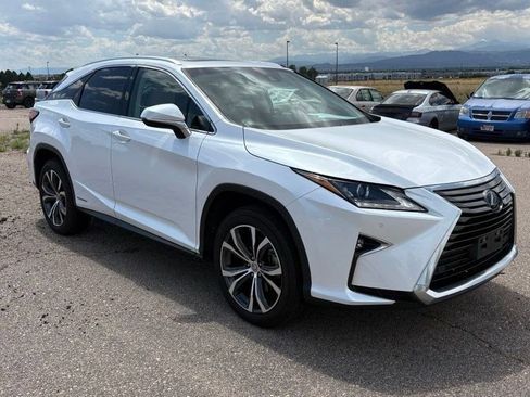 Used 2017 Lexus RX 450h AWD w/ Cold Weather Package image 3