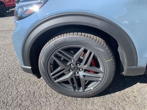 New 2026 Ford Explorer ST image 40