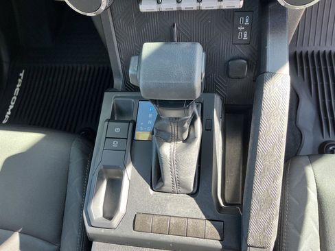 Certified 2025 Toyota Tacoma SR image 23