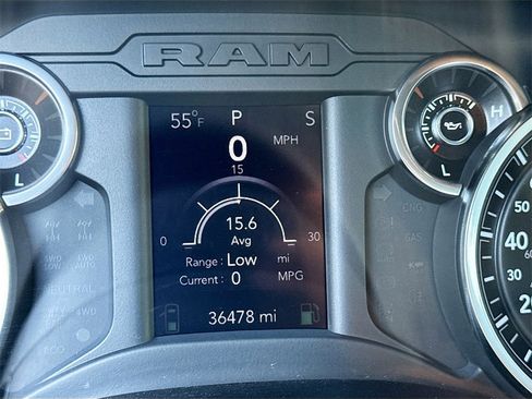 Used 2021 RAM 1500 Big Horn image 12