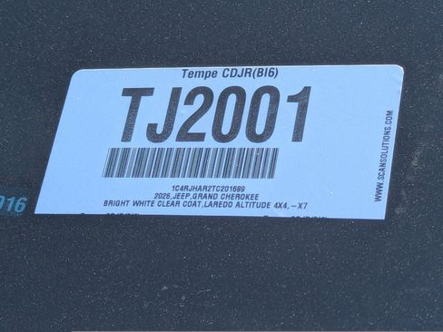 New 2026 Jeep Grand Cherokee Altitude AWD/4WD image 20