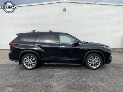 Used 2021 Toyota Highlander Limited