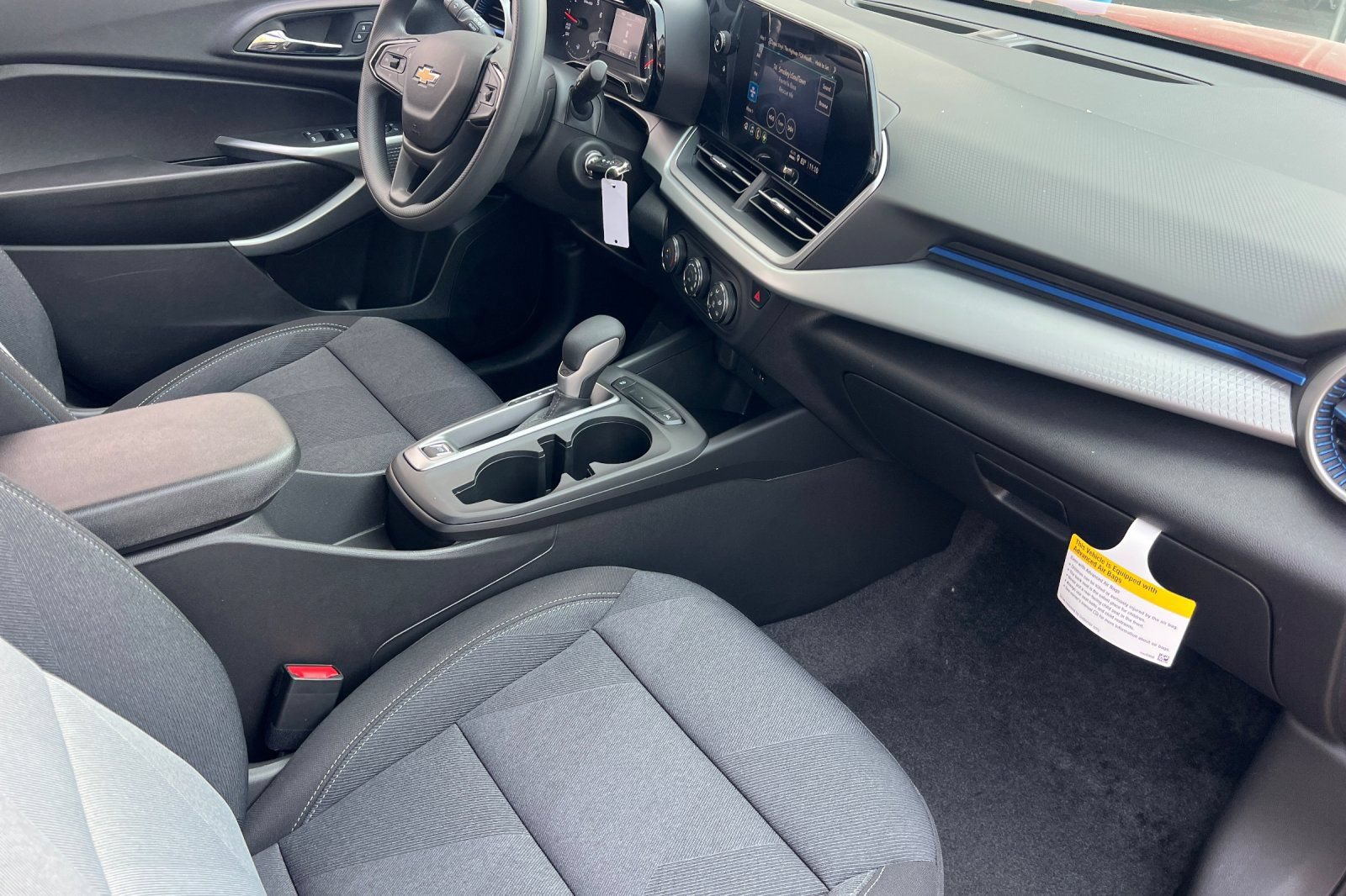 New 2026 Chevrolet Trax LS w/ LS Convenience Package FWD image 13