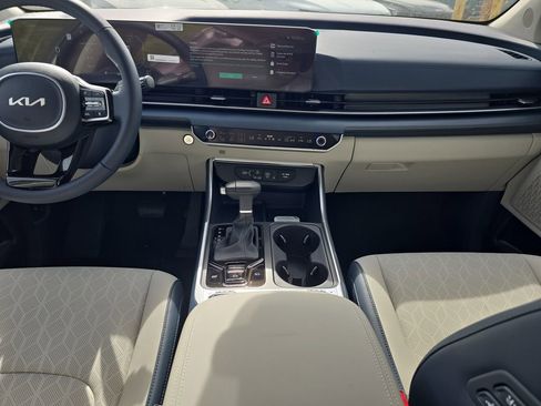 New 2026 Kia Carnival SX image 15