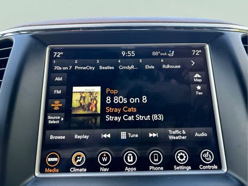 Certified 2018 Jeep Grand Cherokee Summit w/ Platinum Series Group AWD/4WD image 29