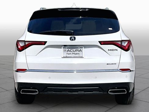 Used 2024 Acura MDX SH-AWD w/ Advance Package image 5