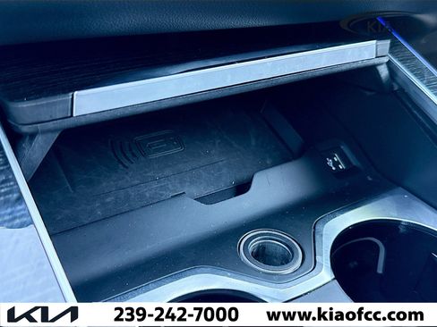 Used 2020 BMW X7 M50i w/ Executive Package image 33