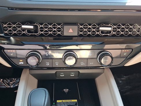 Used 2025 Honda Accord EX-L image 16
