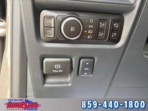 Used 2025 Ford F150 Lariat w/ Equipment Group 502A High AWD/4WD image 32