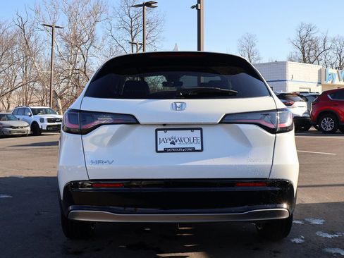 Certified 2023 Honda HR-V EX-L image 6