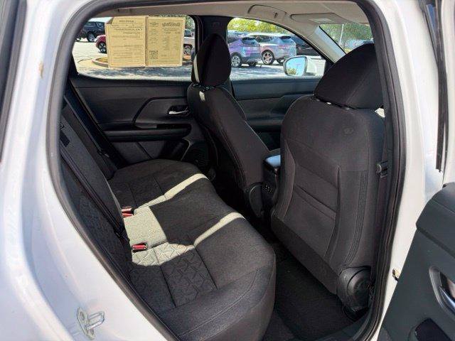 Used 2025 Nissan Kicks SV w/ Illumination Package AWD/4WD image 5