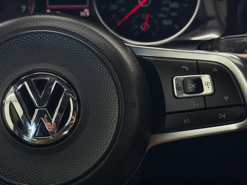 Used 2018 Volkswagen GTI 4-Door FWD image 35