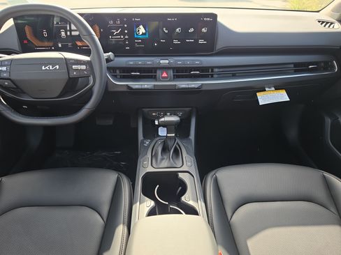 New 2026 Kia K4 EX FWD image 14