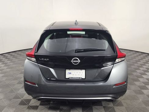 Used 2025 Nissan Leaf S FWD image 4