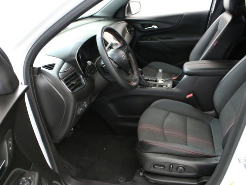 Used 2024 Chevrolet Equinox RS image 25