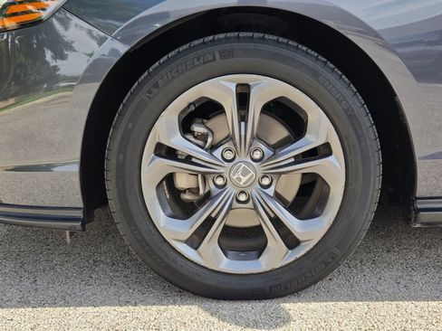 Certified 2023 Honda Accord EX image 31