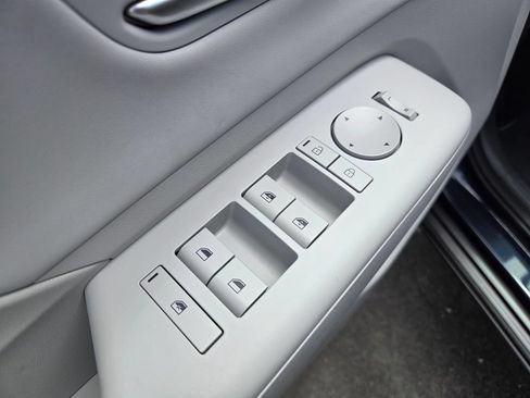 New 2026 Hyundai Kona Limited FWD image 14