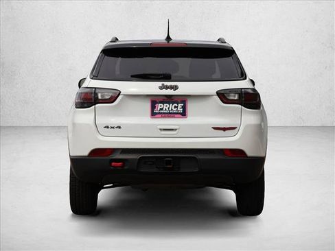 Used 2023 Jeep Compass Trailhawk w/ Trailhawk Elite Group AWD/4WD image 6
