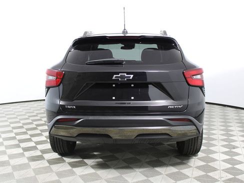 Used 2026 Chevrolet Trax ACTIV FWD image 38
