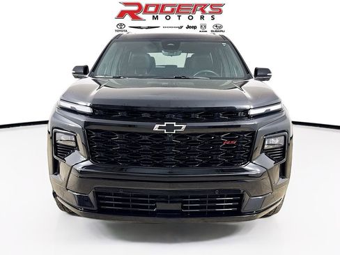 Used 2025 Chevrolet Traverse RS w/ LPO, Floor Liner Package AWD/4WD image 7