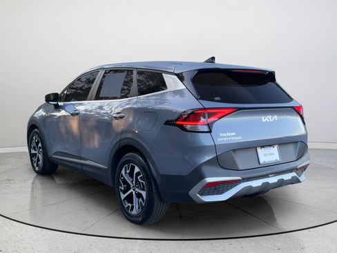 Used 2023 Kia Sportage EX FWD image 9