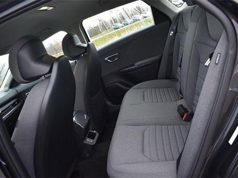 New 2025 Kia K4 EX image 15