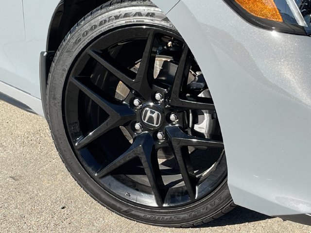 Used 2026 Honda Civic Sport image 9