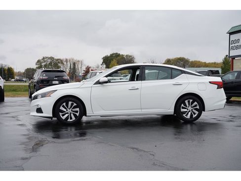 Used 2022 Nissan Altima 2.5 S image 6