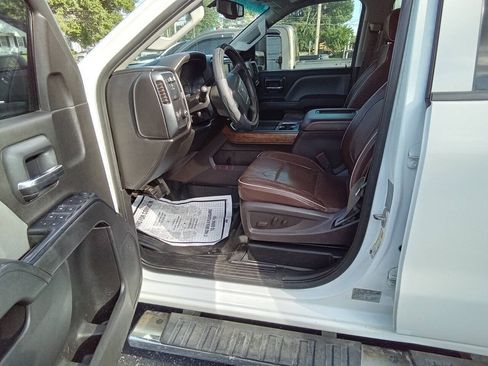Used 2016 GMC Sierra 3500 4x4 Crew Cab w/ Sierra Convenience Package image 12