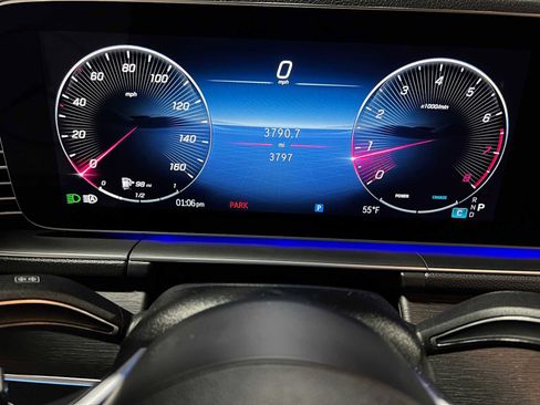 Used 2025 Mercedes-Benz GLE 350 4MATIC image 30