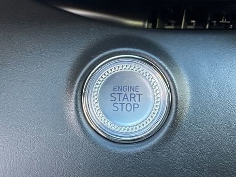 Used 2025 Genesis GV70 2.5T Sport Prestige w/ Sport Prestige Package image 35