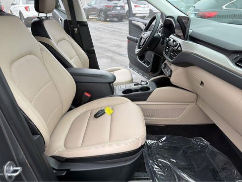Used 2022 Ford Escape SEL AWD/4WD image 31