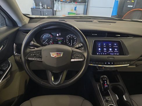 Used 2023 Cadillac XT4 Premium Luxury w/ Driver Assist Package FWD image 18