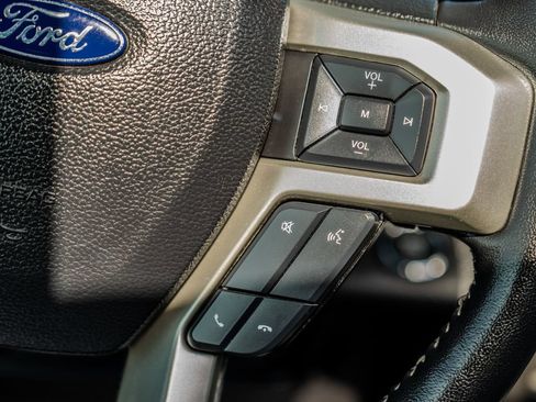 Used 2021 Ford F350 Lariat w/ Lariat Ultimate Package AWD/4WD image 36