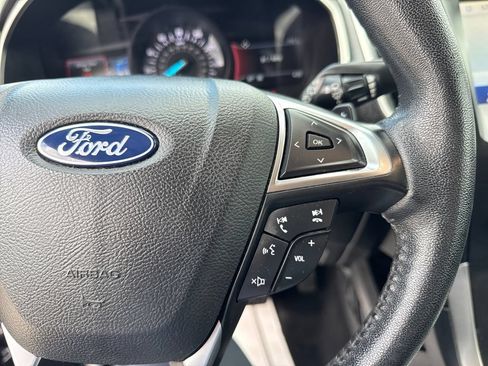 Used 2020 Ford Edge SEL AWD/4WD image 24