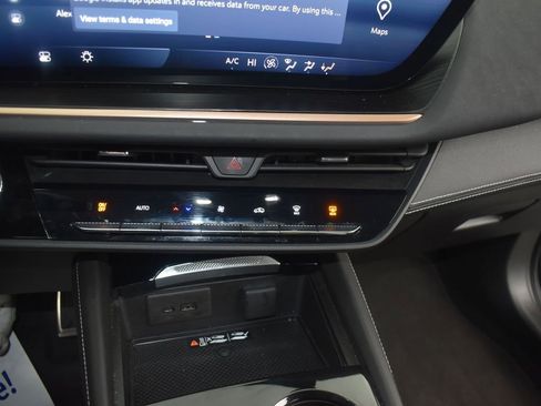 Used 2024 Buick Envision Sport Touring image 24