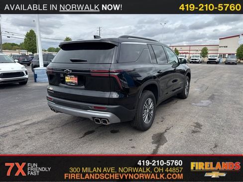 New 2025 Chevrolet Traverse LT w/ Driver Confidence Package image 5