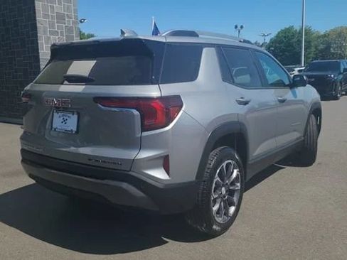 New 2026 GMC Terrain Elevation w/ Elevation Premium Package AWD/4WD image 7
