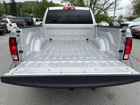 Used 2019 RAM 1500 Express w/ Express Value Package AWD/4WD image 21