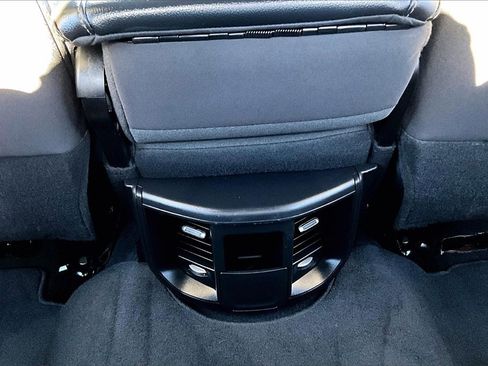 Used 2024 RAM 2500 Big Horn w/ Sport Appearance Package image 34