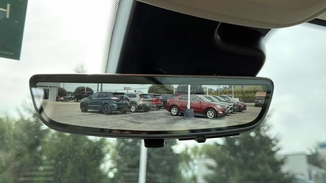 Certified 2023 Buick Envision Avenir AWD/4WD image 24