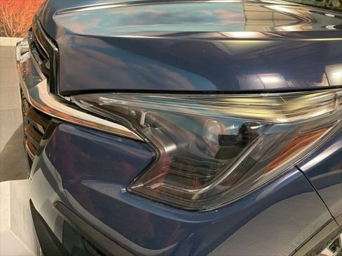 Used 2023 Subaru Ascent Limited w/ Technology Package AWD/4WD image 13