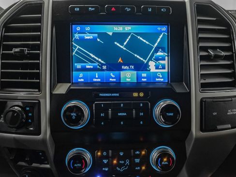 Used 2021 Ford F250 King Ranch w/ King Ranch Ultimate Package AWD/4WD image 26