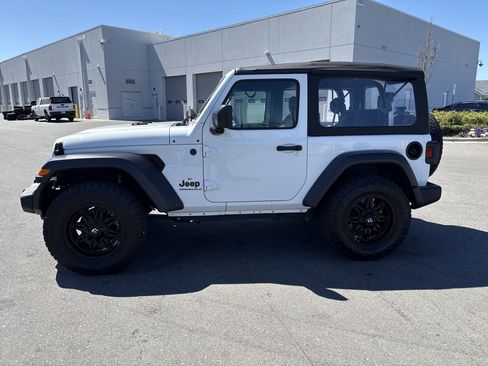 Certified 2025 Jeep Wrangler Sport image 6