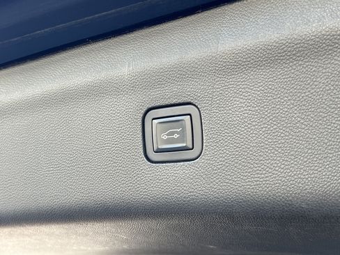 Used 2019 Buick Enclave Avenir w/ Trailering Package, 5000 lbs. image 36