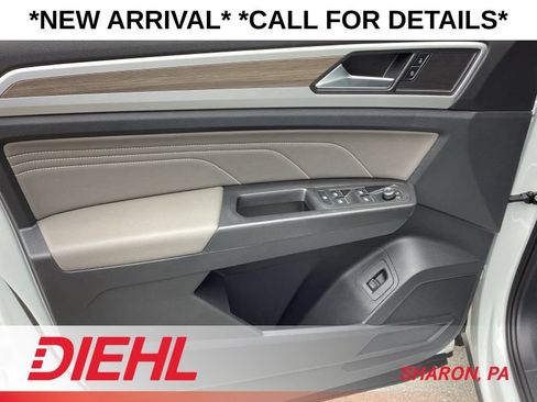 Used 2023 Volkswagen Atlas SEL AWD/4WD image 26
