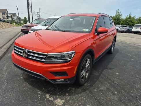 Used 2019 Volkswagen Tiguan SEL Premium AWD/4WD image 3