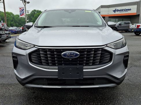 Certified 2023 Ford Escape Active w/ Tech Pack #2 AWD/4WD image 2